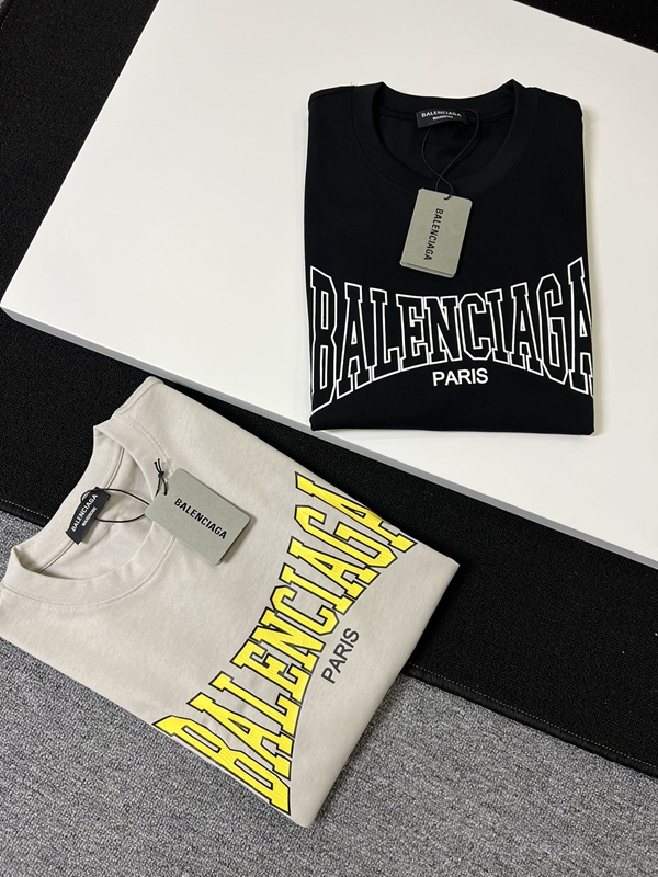 ブランドTシャツ背面デザイン